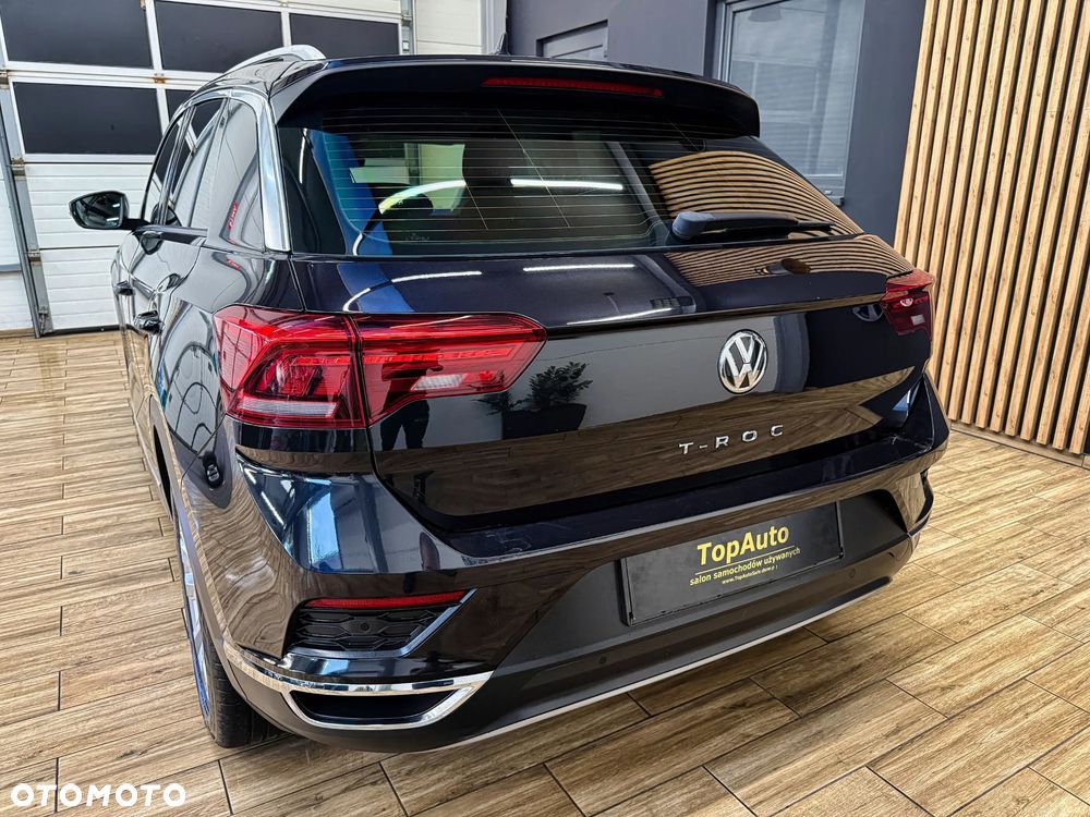 Volkswagen T-Roc - 9
