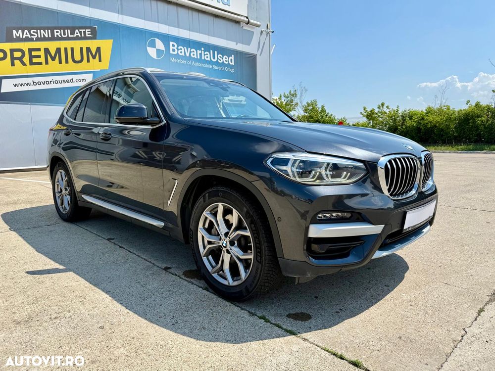 BMW X3 xDrive30i AT Luxury Line - 1
