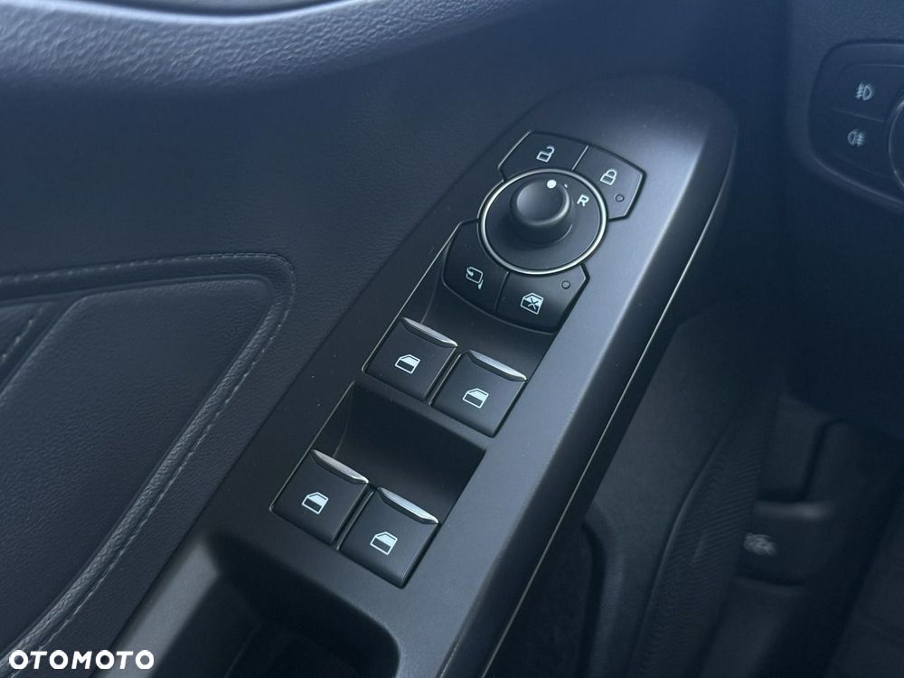 Ford Focus 1.5 EcoBlue STart-Stopp-System TITANIUM X - 29