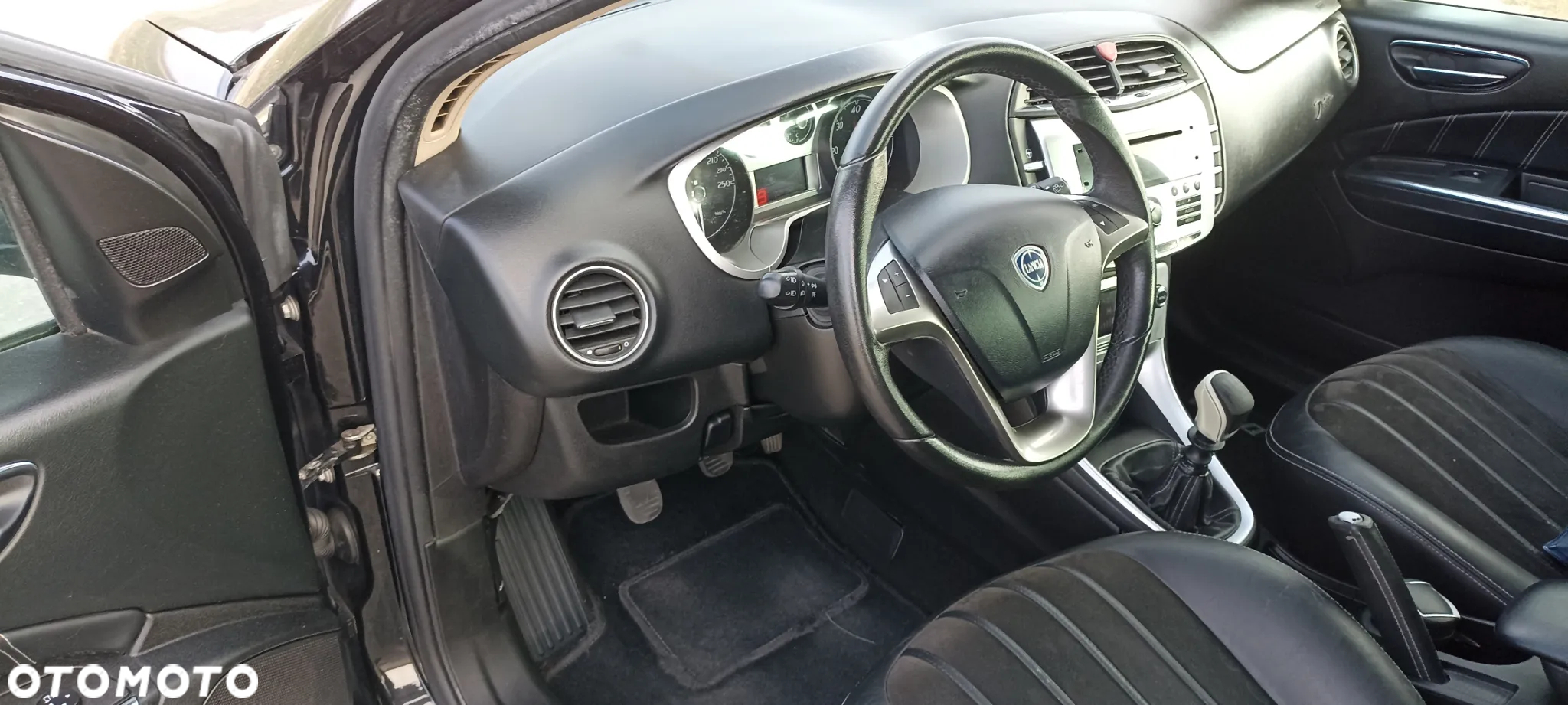 Lancia Delta 1.6 MJ Oro - 18