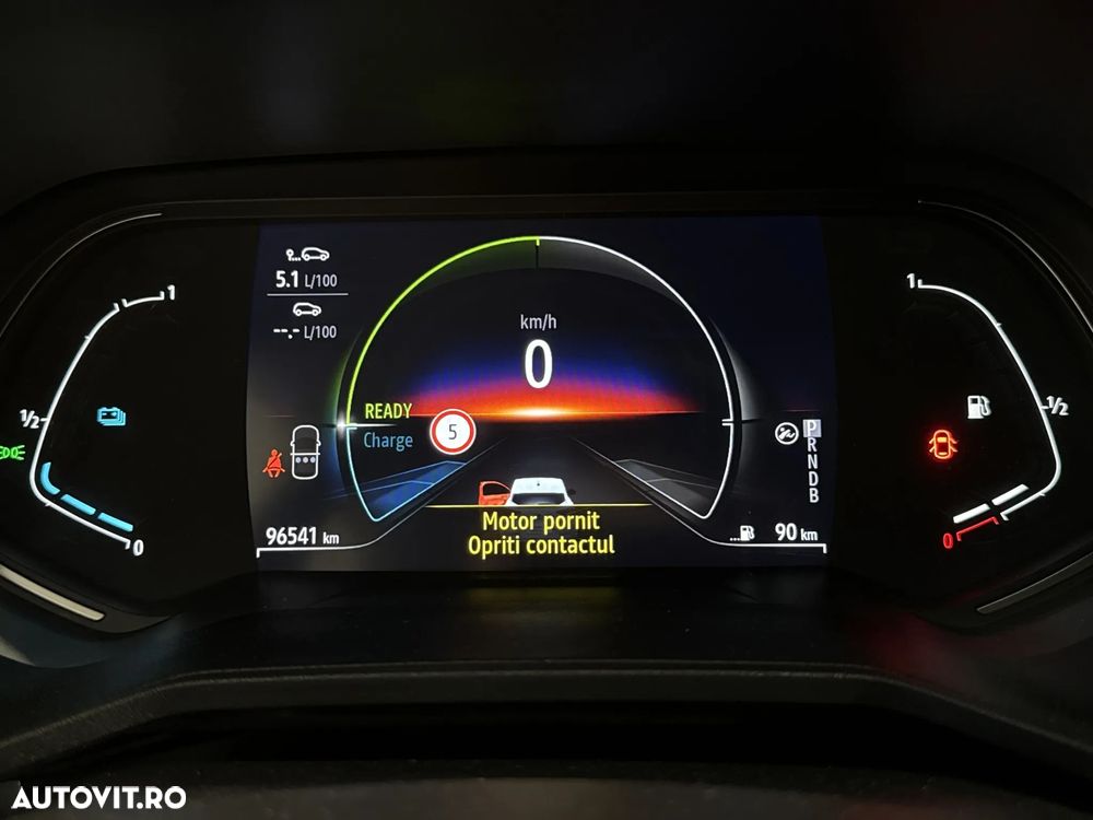 Renault Clio - 11