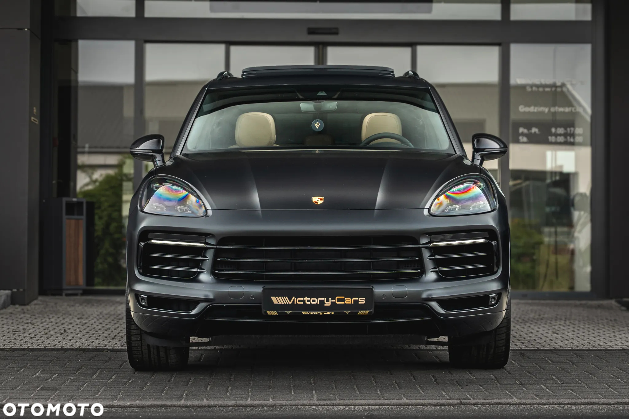 Porsche Cayenne - 10