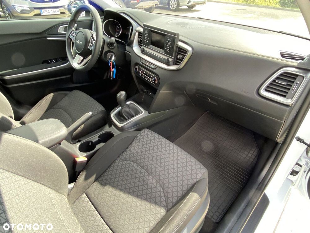 Kia Ceed - 18