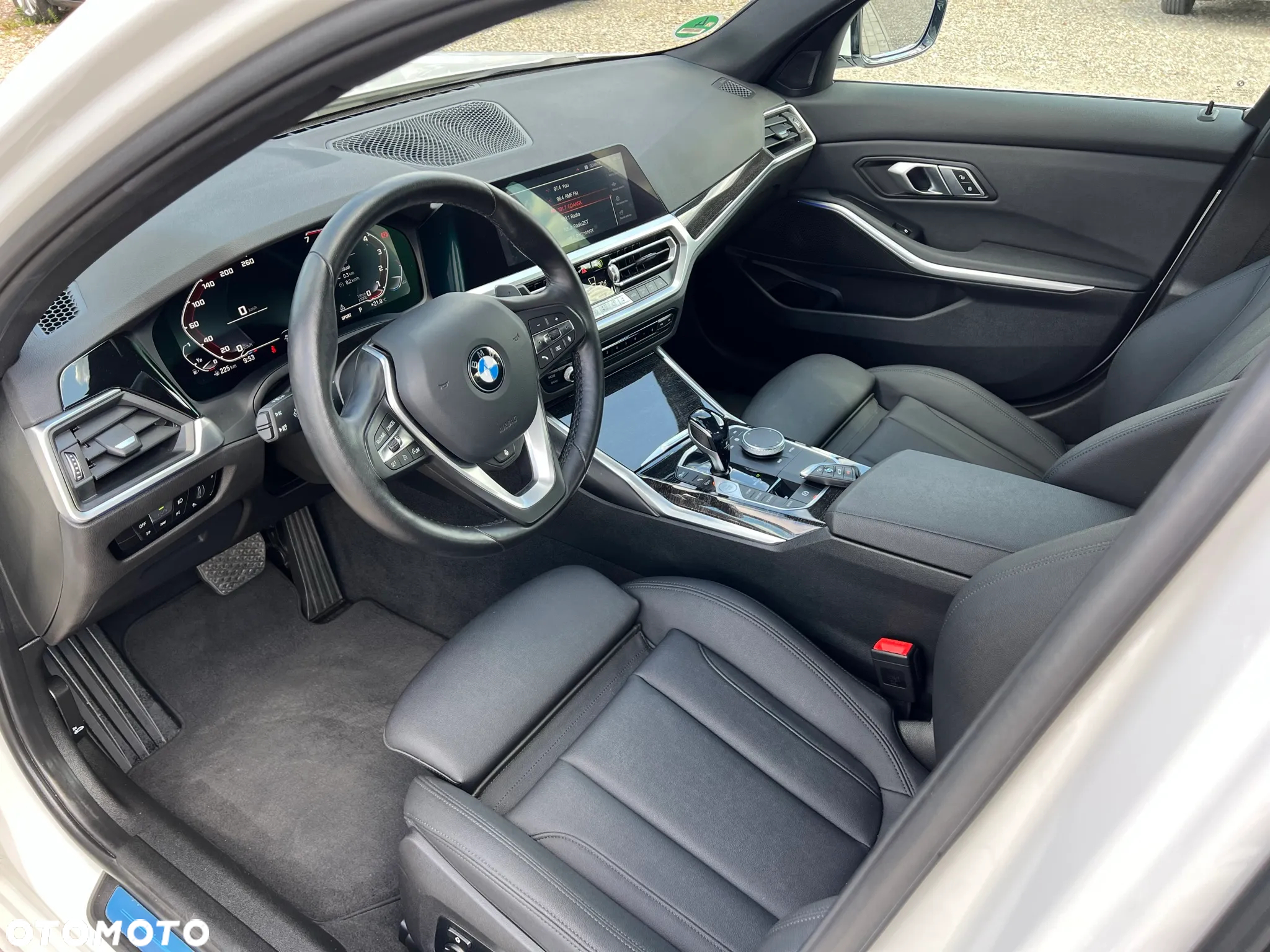 BMW Seria 3 330i Luxury Line sport - 15