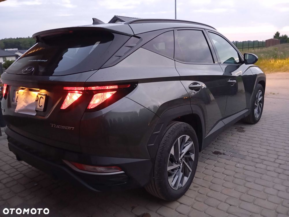 Hyundai Tucson - 8