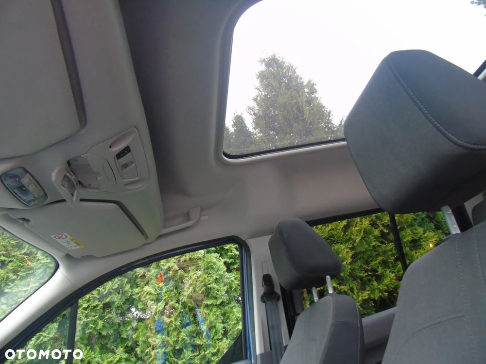 Ford Tourneo Connect Gr 1.5 EcoBlue Titanium PowerShift - 21