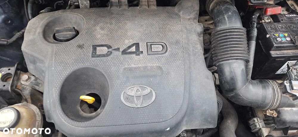 Toyota Yaris II lift 1,4D4D 90km wtryskiwacz wtrysk - 1