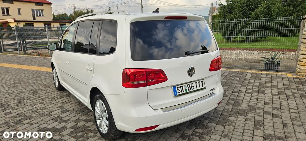 Volkswagen Touran 2.0 TDI DPF Highline DSG - 3