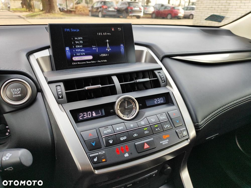 Lexus NX 200t Comfort AWD - 16