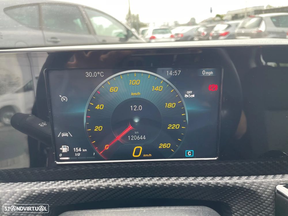Mercedes-Benz A 160 Edition 2020 - 14