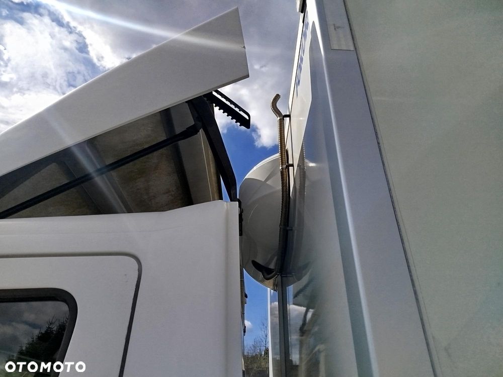 Mercedes-Benz ATEGO 818 - 12