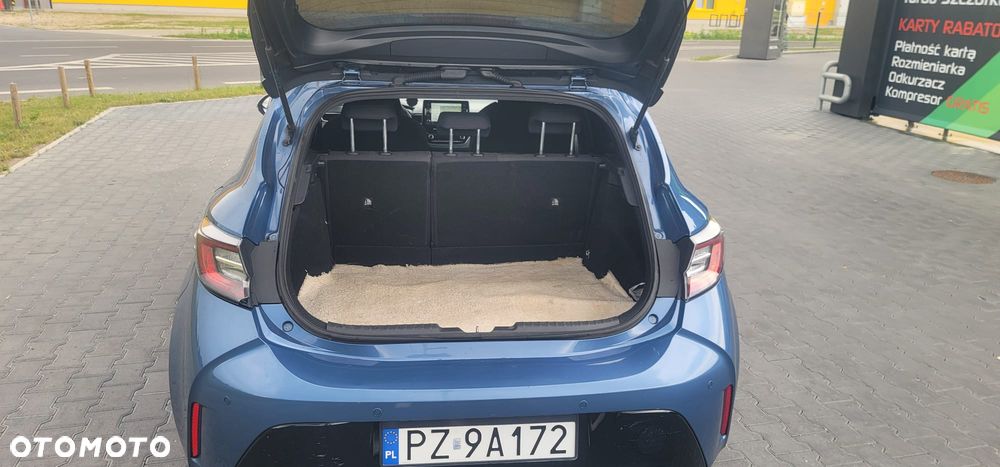 Toyota Corolla - 8