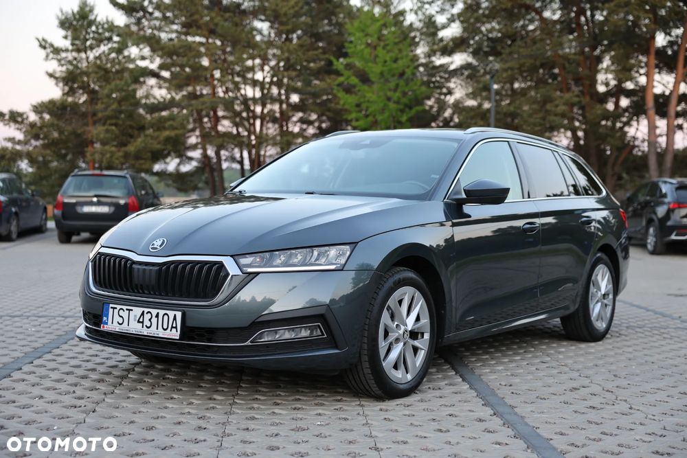 Skoda Octavia 2.0 TDI SCR Ambition DSG - 10