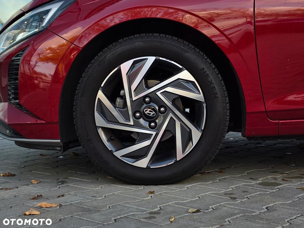 Hyundai i20 - 12