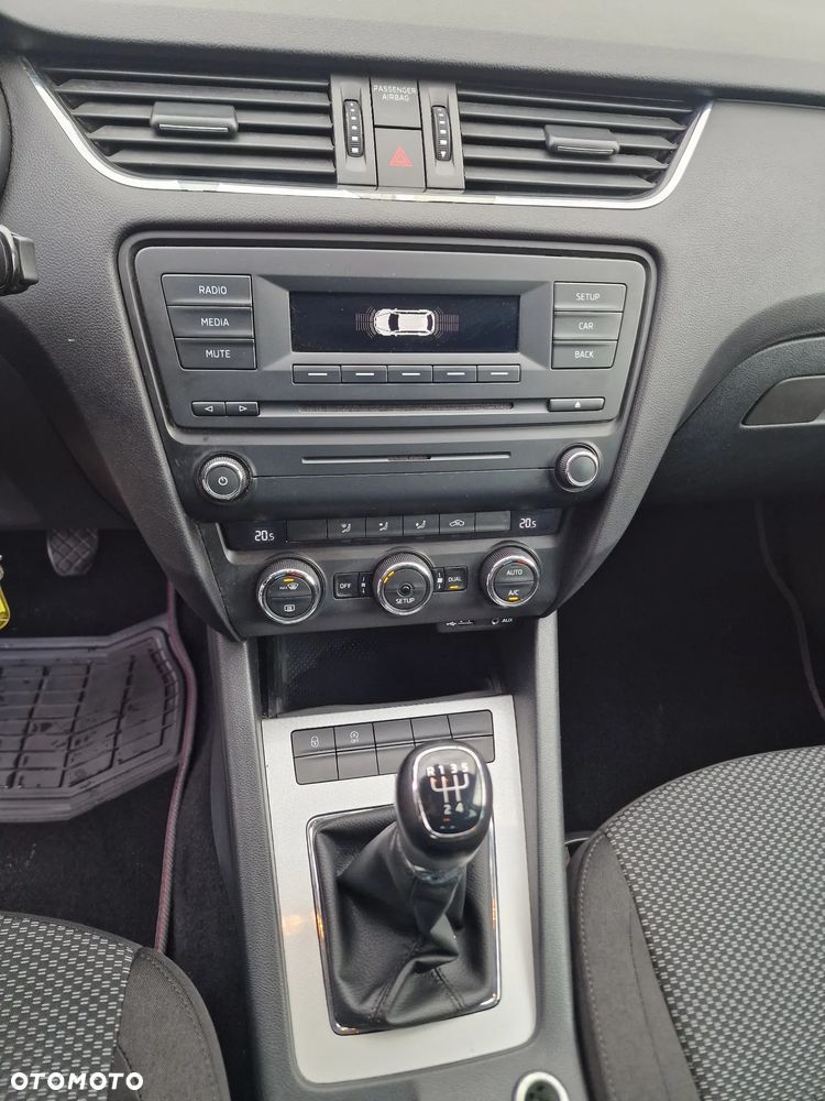 Skoda Octavia 1.6 TDI Edition - 16