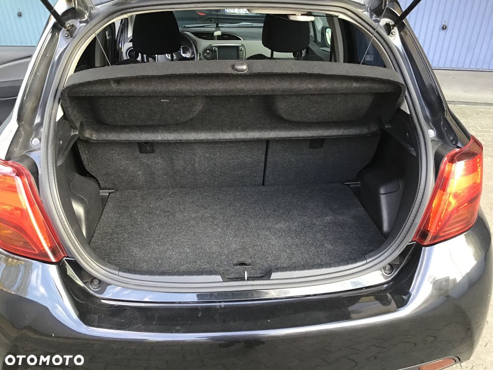 Toyota Yaris Hybrid 100 Premium EU6 - 8