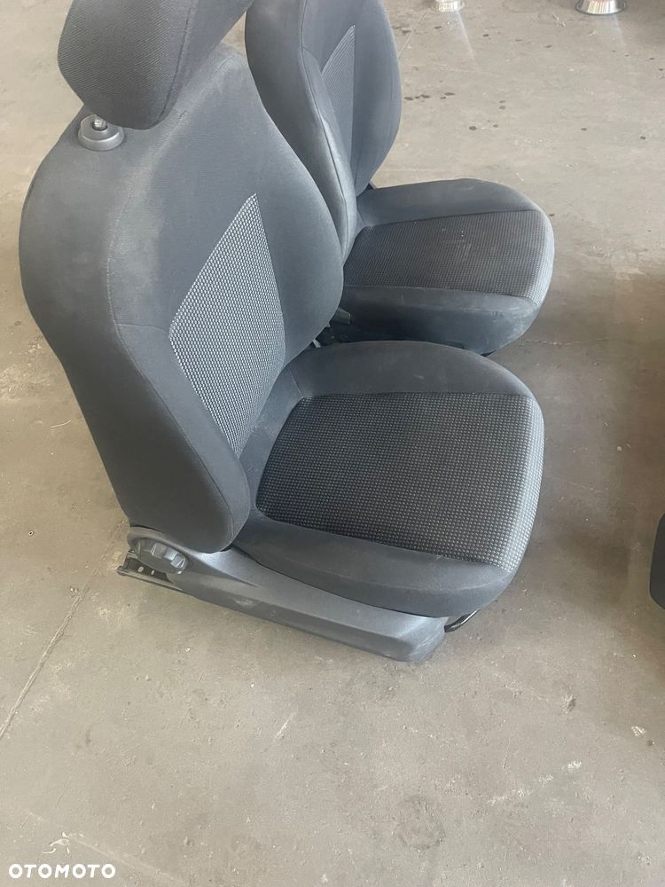 OPEL CORSA D 5d lub 3d FOTELE KANAPA ŁADNY STAN - 6