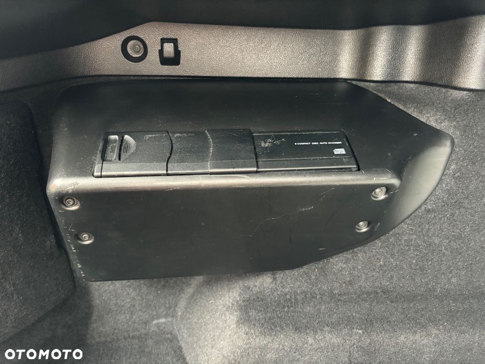Ford Mondeo - 12