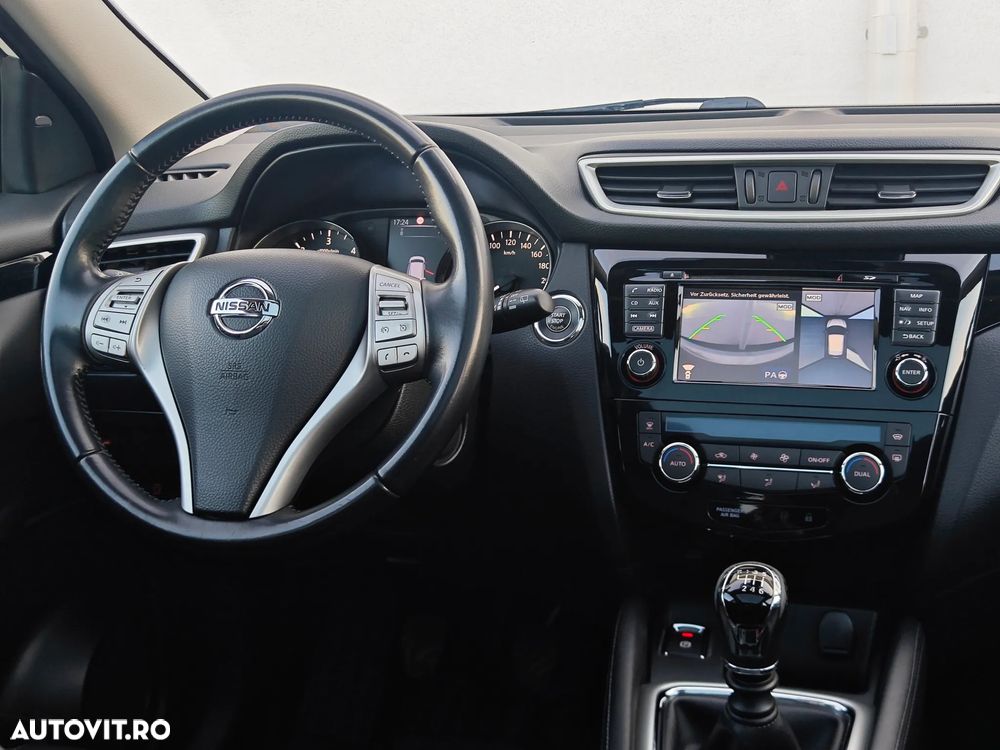 Nissan Qashqai 1.6 DCI TEKNA+ - 8