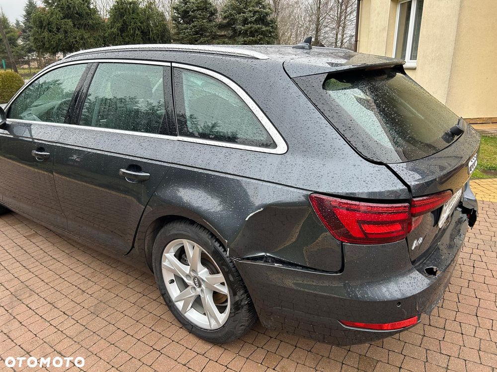 Audi A4 Avant 2.0 TDI S tronic - 13
