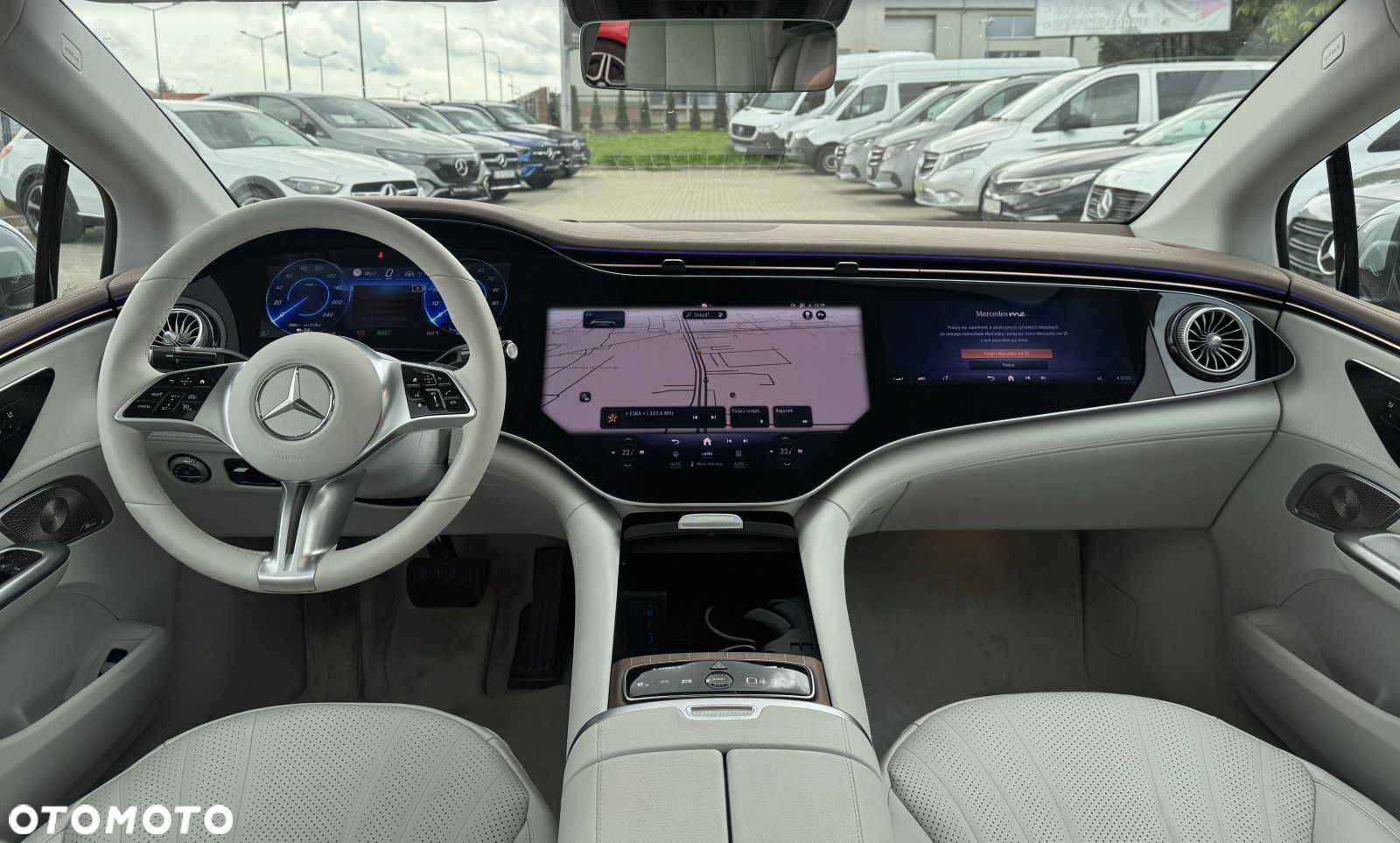 Mercedes-Benz EQE - 8