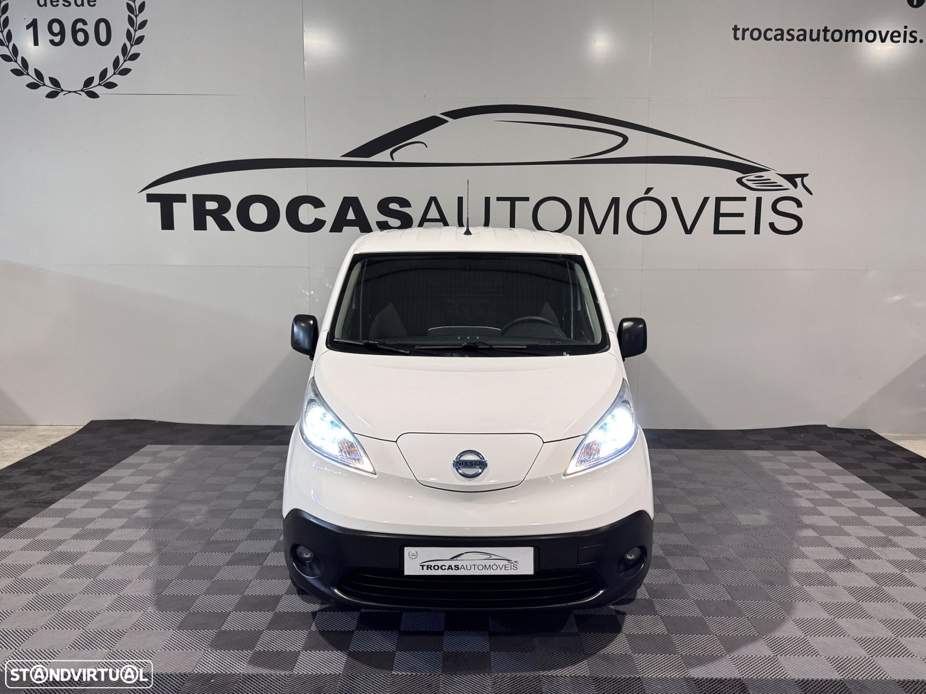Nissan E-NV200 5p Premium Grelha - 43