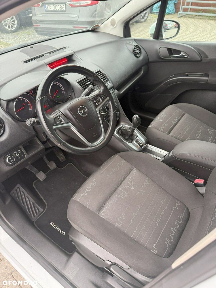 Opel Meriva - 13