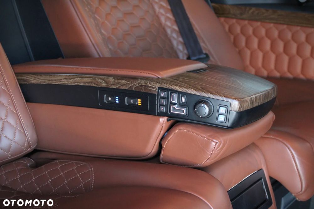 Mercedes-Benz Viano 2.2 CDI DPF extralang 4Matic Automatik Ambiente Edition - 8