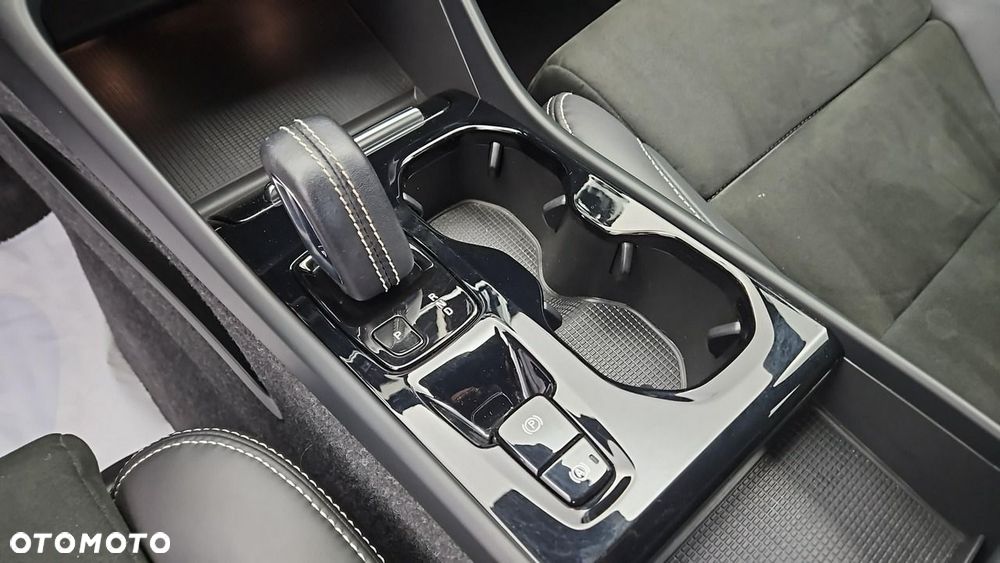 Volvo XC 40 - 19