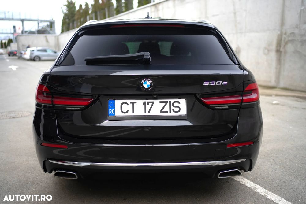 BMW Seria 5 530e Aut. Luxury Line - 5