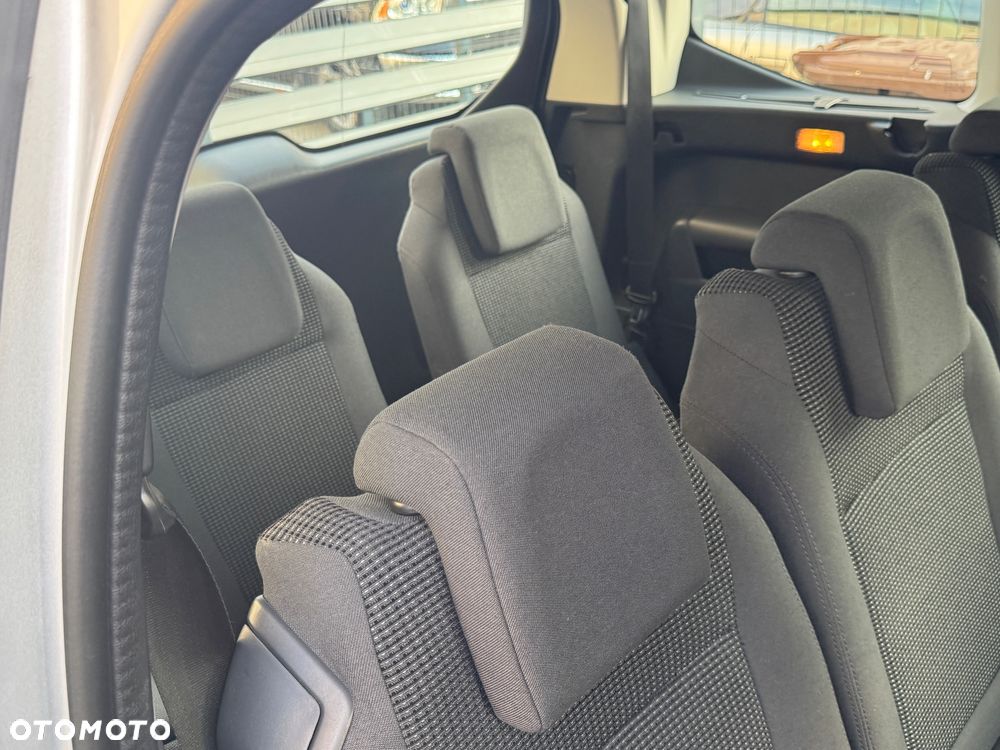Peugeot 5008 120 VTi Active - 18