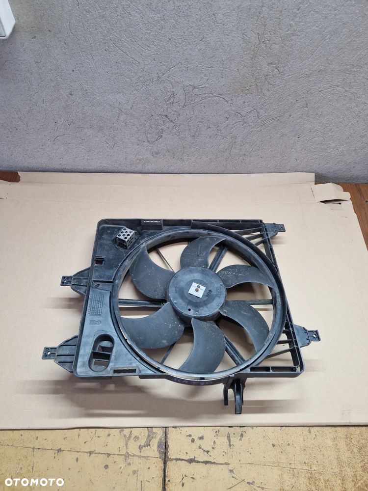 WENTYLATOR CHŁODNICY OBUDOWA RENAULT KANGO 1.5 DCI - 8