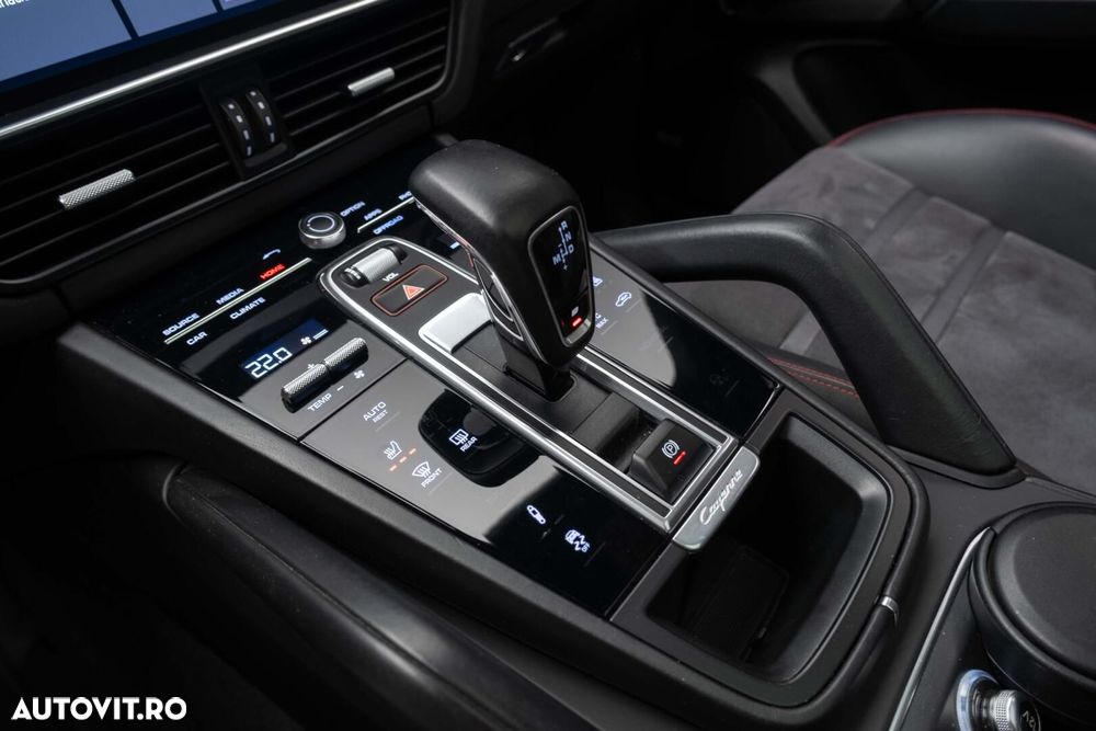 Porsche Cayenne Coupe - 23