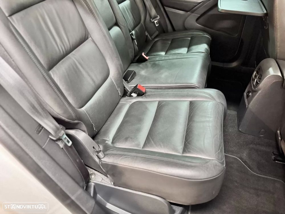 VW Tiguan 2.0 TDi Sport BlueMotion - 48