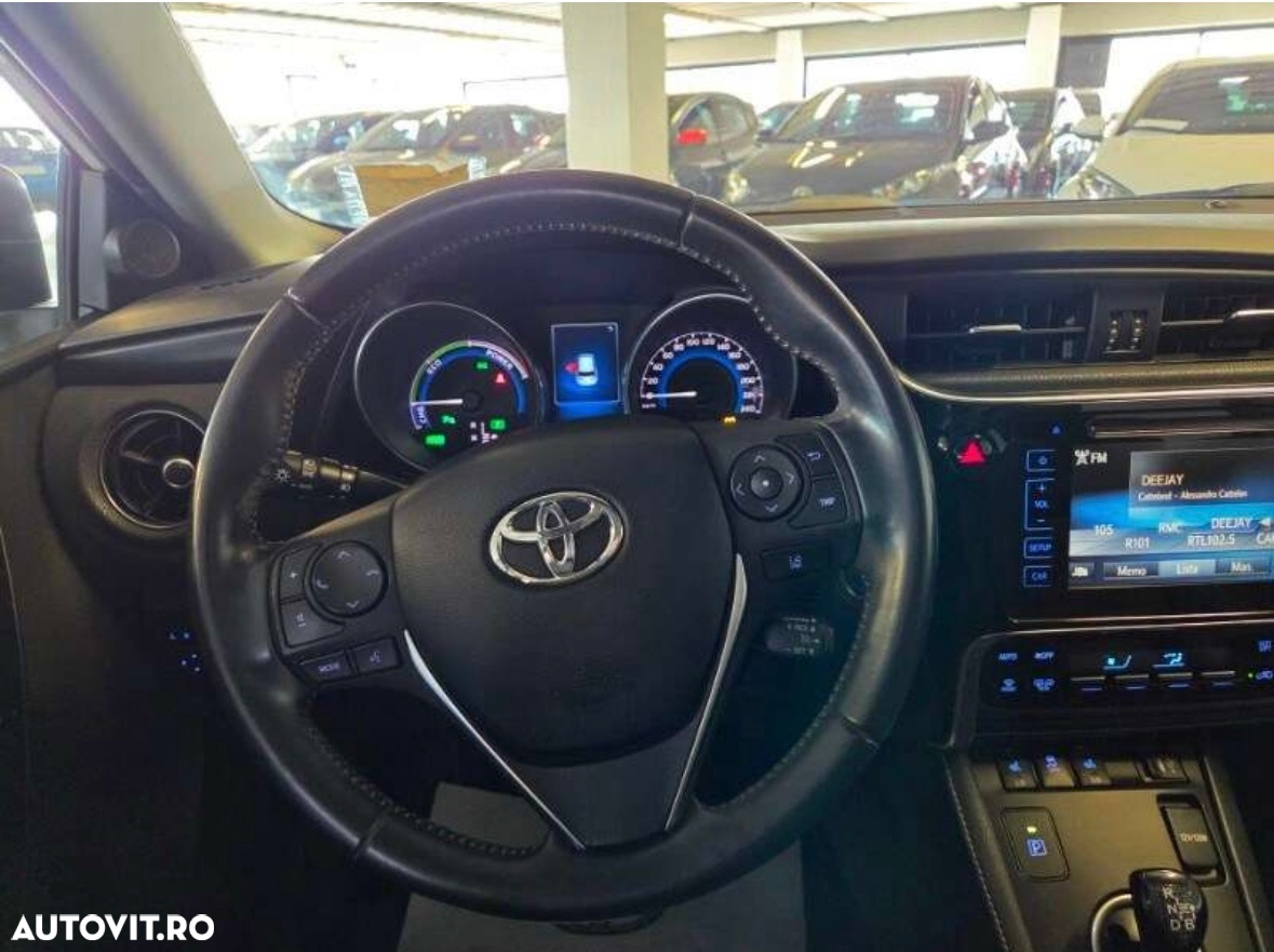 Toyota Auris 1.8 L VVT-i Hybrid Luna - 8