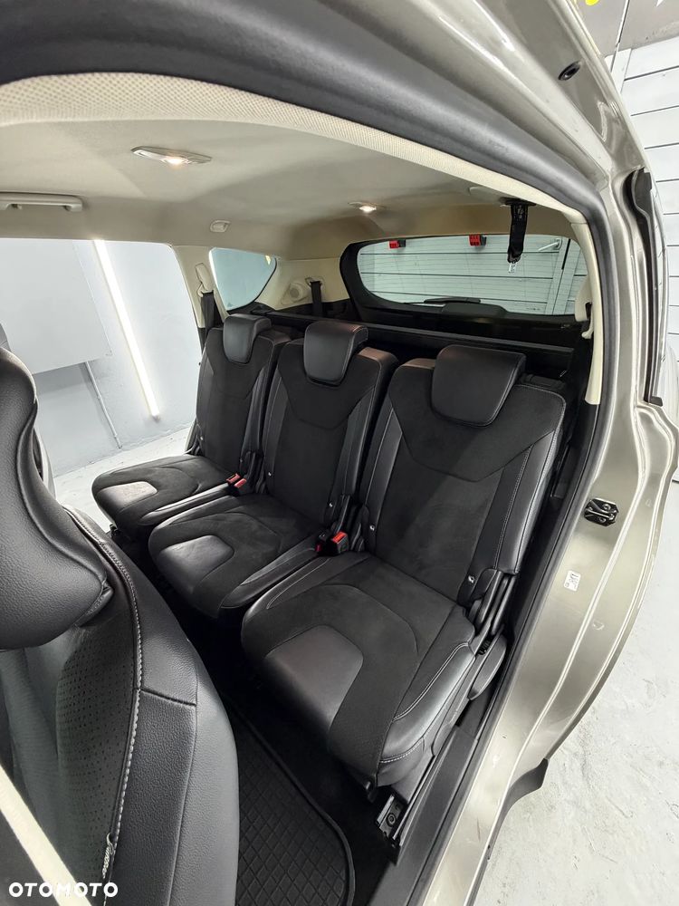 Ford S-Max 2.0 TDCi Titanium PowerShift - 13