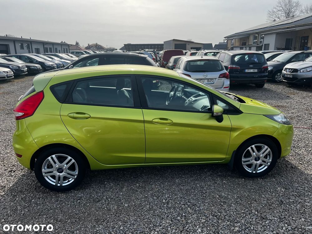 Ford Fiesta 1.25 Ambiente - 11