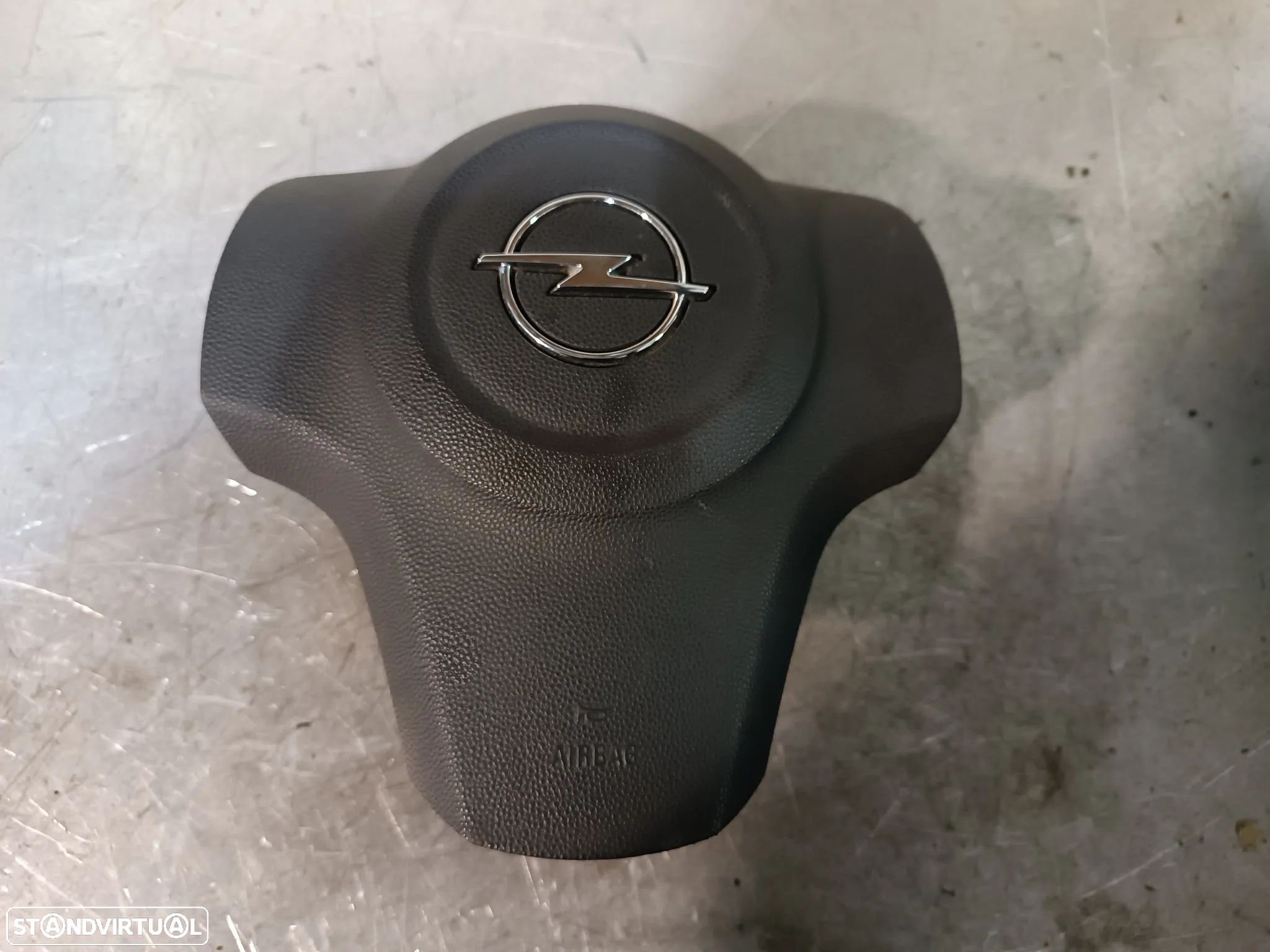 AIRBAG DO VOLANTE OPEL CORSA D - 13235770 - 1