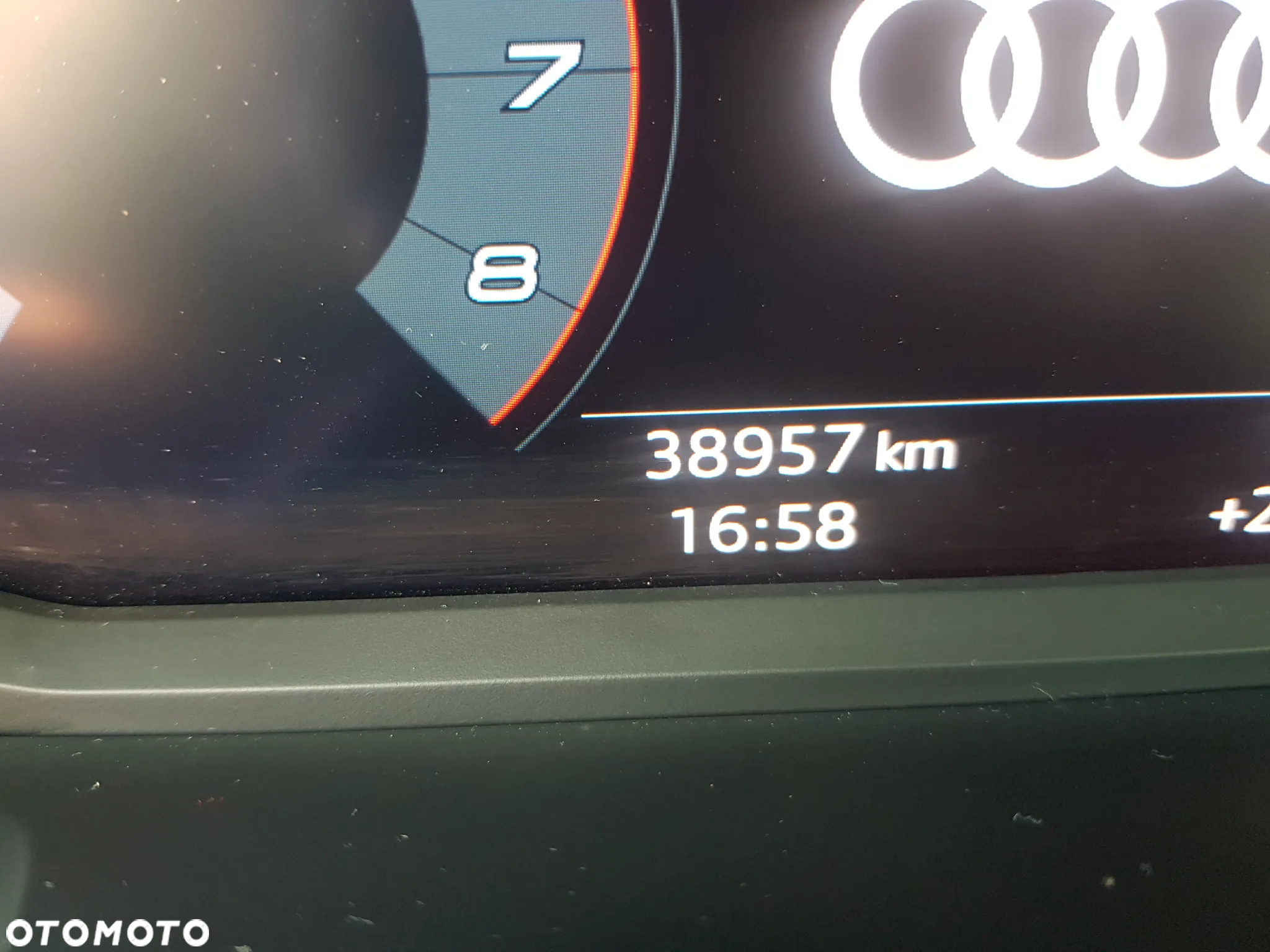 Audi Q3 35 TFSI S tronic - 8