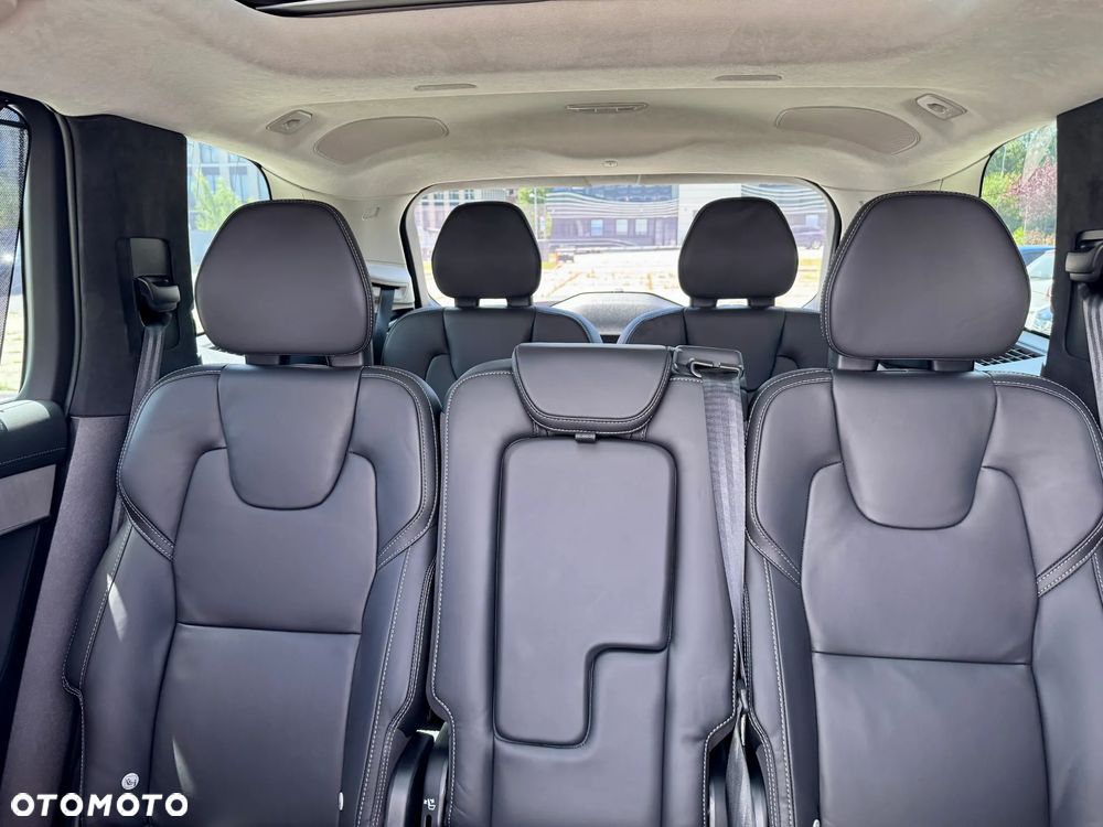 Volvo XC 90 T8 AWD Plug-In Hybrid Ultimate Bright 7os - 9