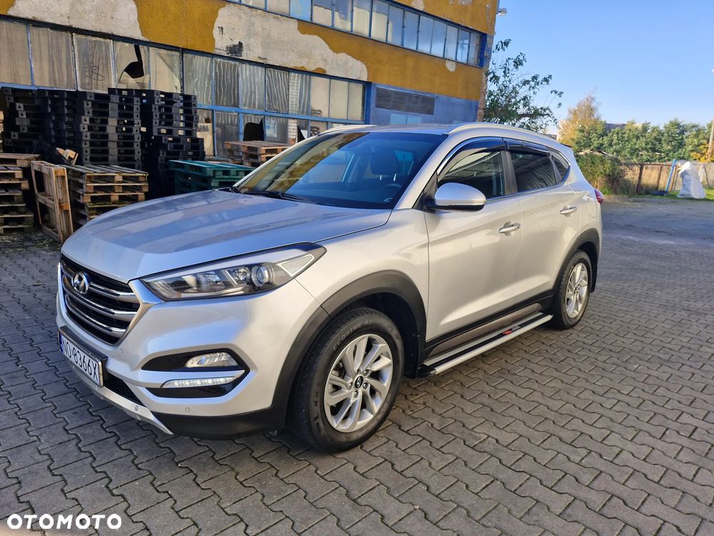 Hyundai Tucson 1.6 GDI BlueDrive Style 2WD - 21