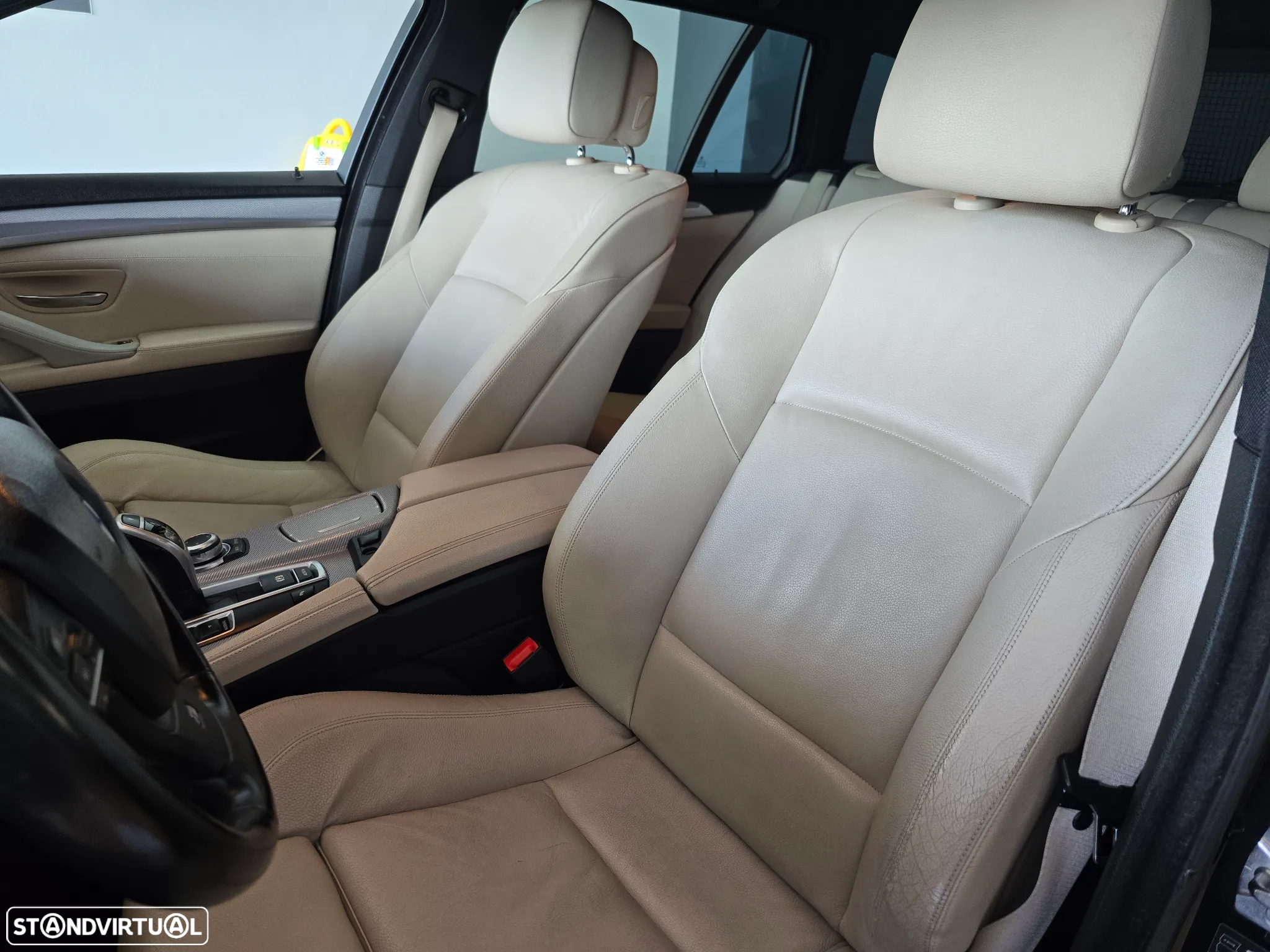 BMW 525 d Auto - 12