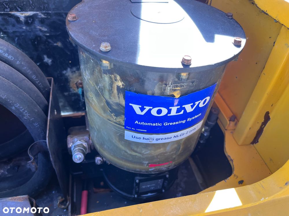 Volvo EC250EL - 17