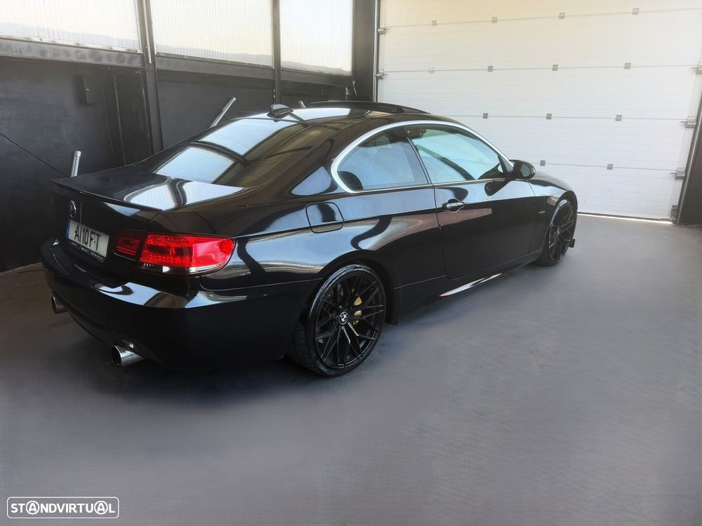 BMW 330 i Edition Sport - 5