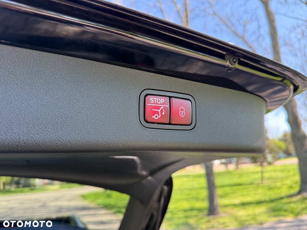 Mercedes-Benz Klasa E 300de 4Matic 9G-TRONIC Edition AVANTGARDE - 31