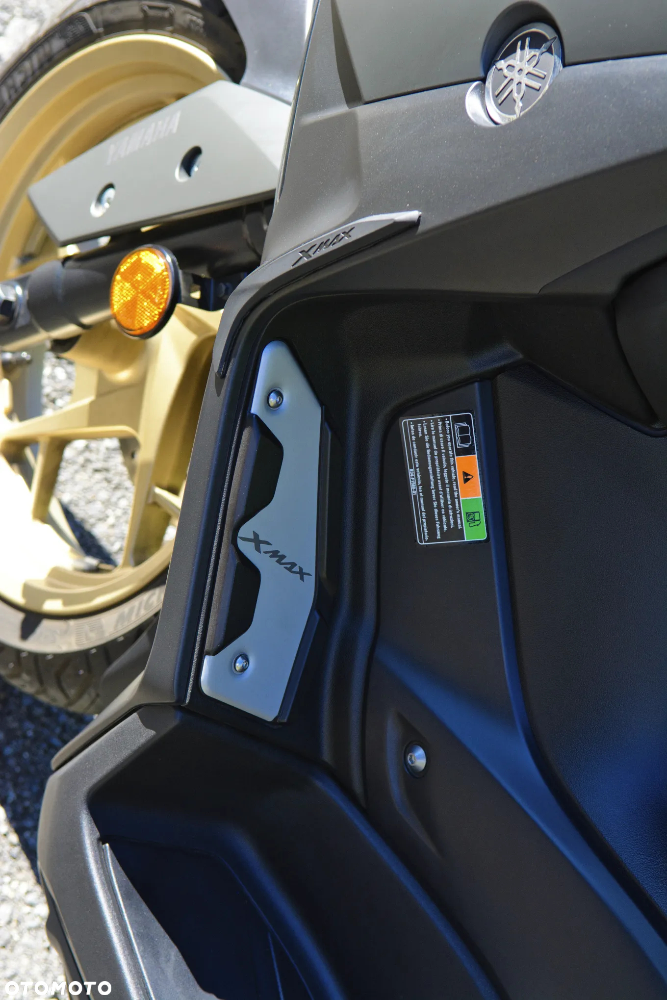 Yamaha X-max - 9