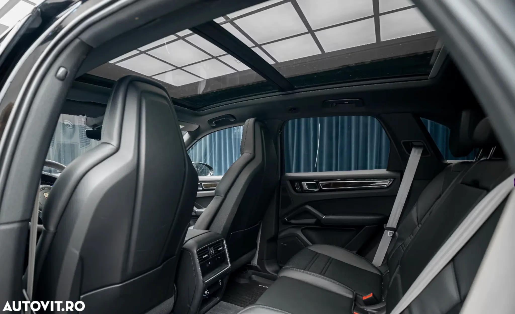 Porsche Cayenne E-Hybrid - 12