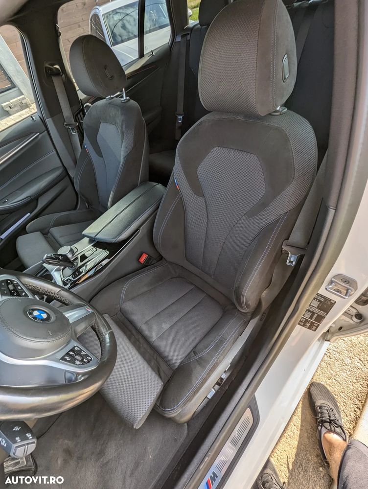 BMW Seria 5 530d xDrive AT MHEV - 12