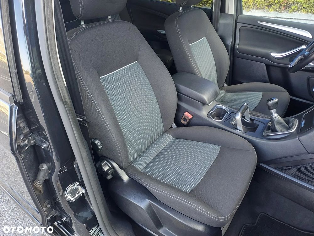 Ford Galaxy 2.0 TDCi Titanium - 22