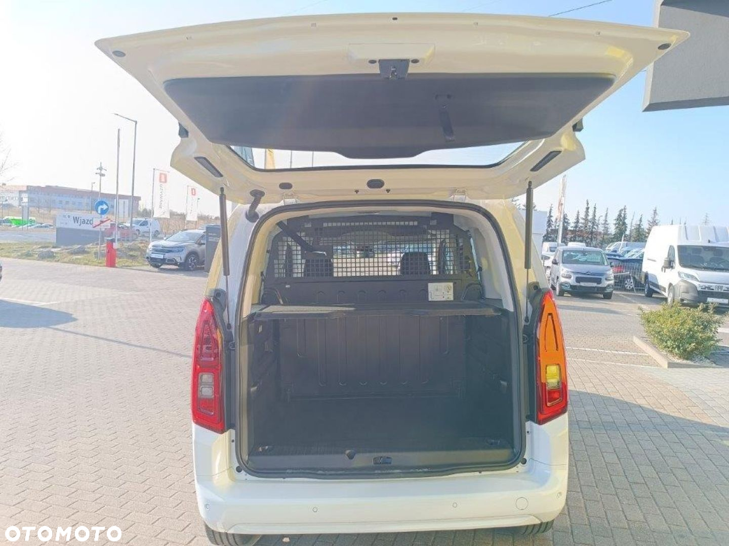 Opel Combo - 11